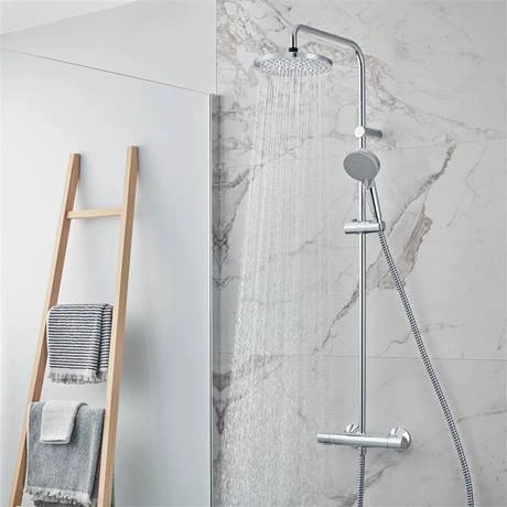 Hansgrohe Vernis Blend EcoSmart Showerpipe 200 Thermostatic Shower Mixer - 26089000 6 Hansgrohe Vernis Blend EcoSmart Showerpipe 200 Thermostatic Shower Mixer - 26089000 - Image 4