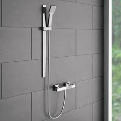 Milan Bar Shower Package w. Flat Minimalist Slider Handset Kit
